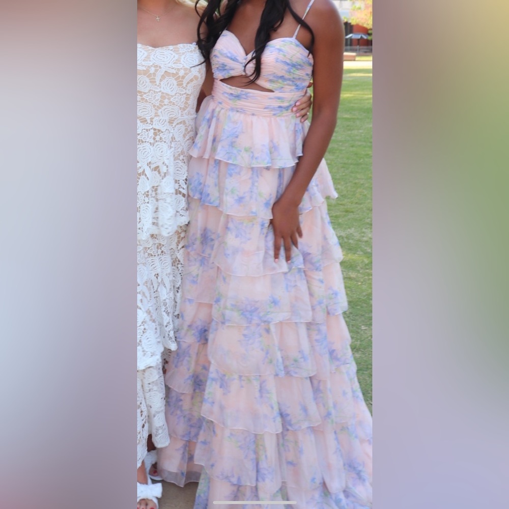 Mac Duggal Ieena Floral Chiffon Ballgown - Picture 7 of 7